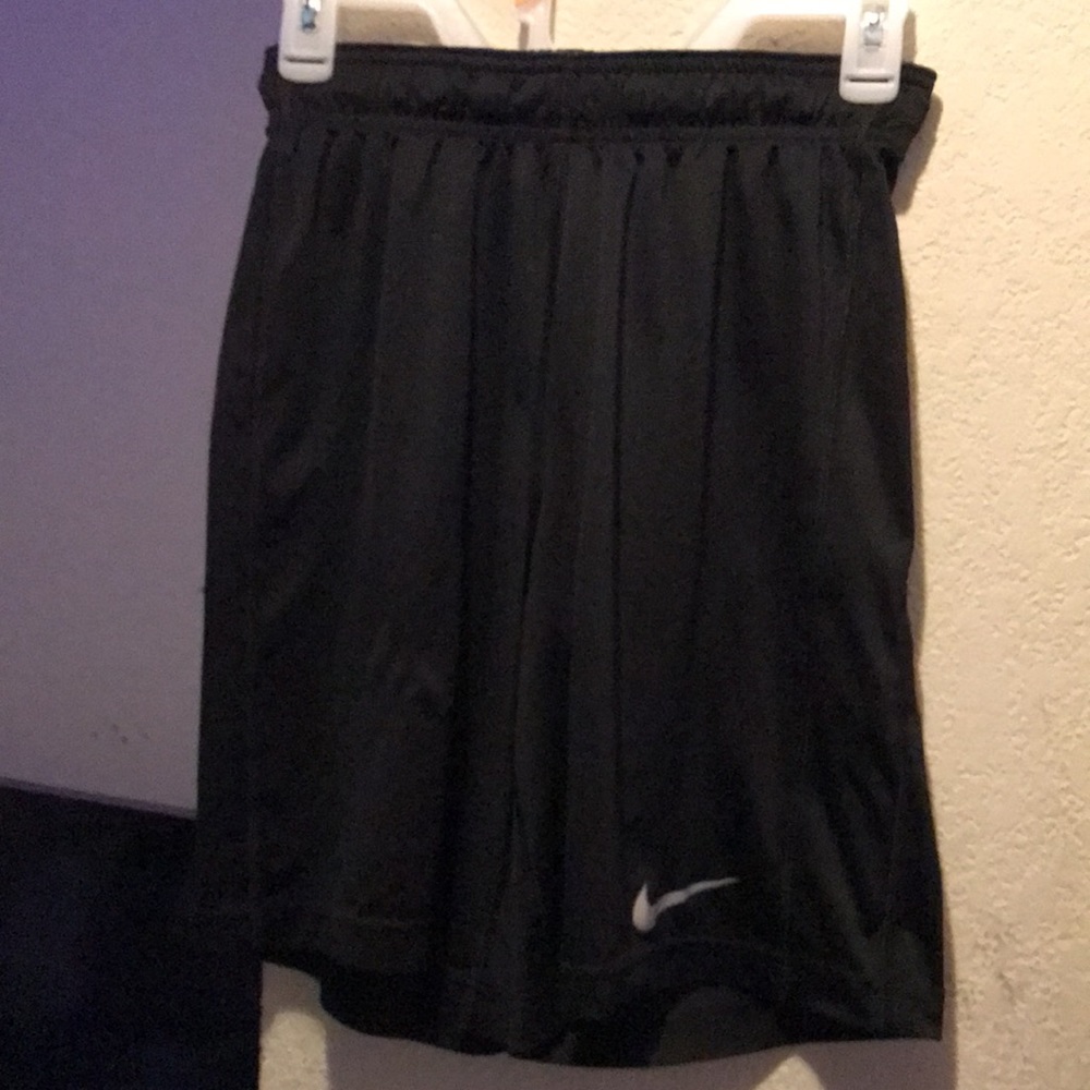 Shorts - Picture 2 of 2